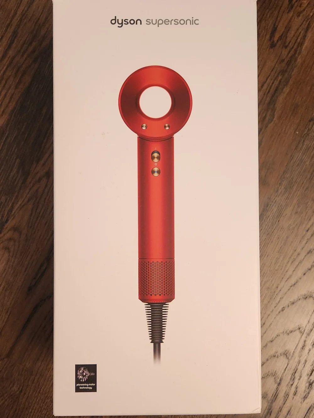 Dyson Supersonic Hair Dryer in Metallic Red